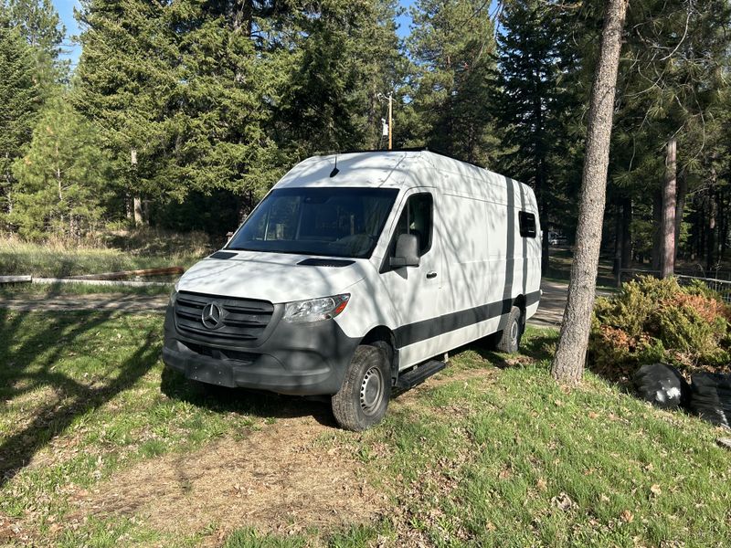 Picture 1/11 of a 2020 Mercedes Sprinter 4x4 High Roof 170 for sale in Phoenix, Arizona