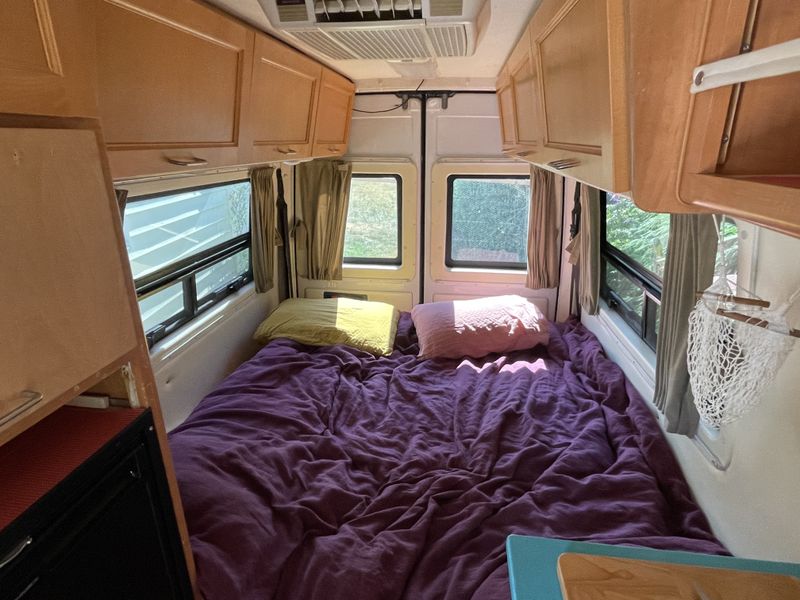 Picture 4/30 of a Leisure Travel Free Spirit 210A Class B RV for sale in Portland, Oregon