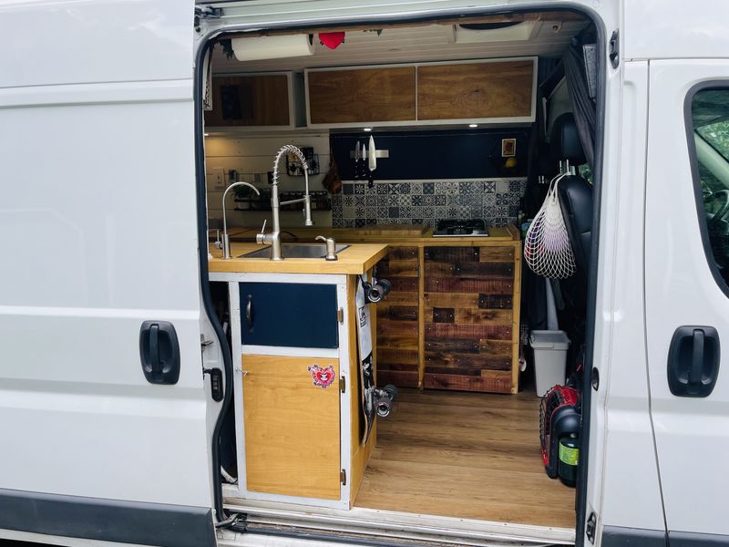 Picture 2/24 of a 2017 RAM Promaster High Roof 2500 for sale in Philadelphia, Pennsylvania