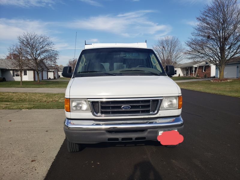 Picture 5/18 of a 2007 Ford E350 XLT Superduty  for sale in Fontana, California