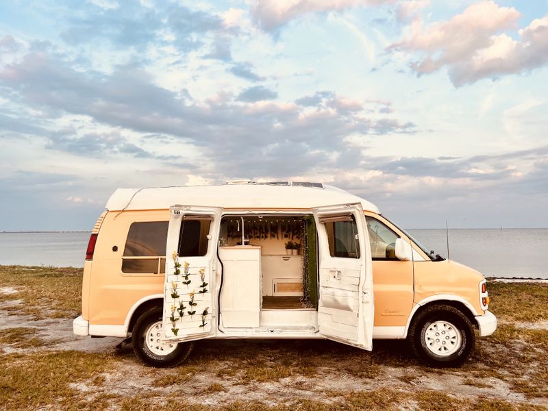 Picture 1/39 of a 🌻 🌱 Boho Dream High Top Camper Van for sale in Saint Petersburg, Florida