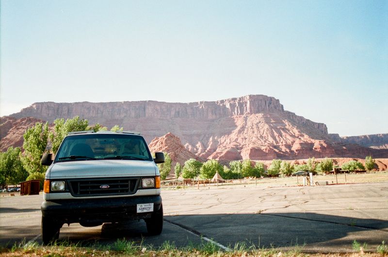 Picture 3/12 of a 2006 Ford E250 off-grid campervan for sale in Los Angeles, California