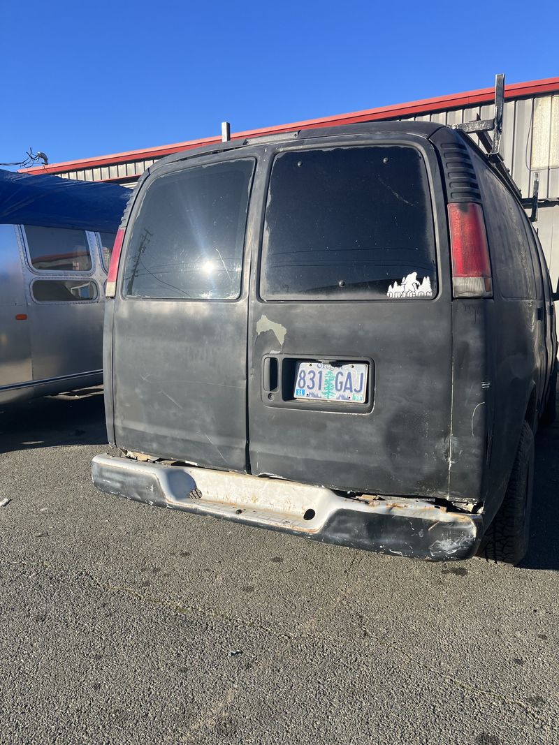 Picture 4/5 of a Chevrolet  xpress van 2500 for sale in Ukiah, California