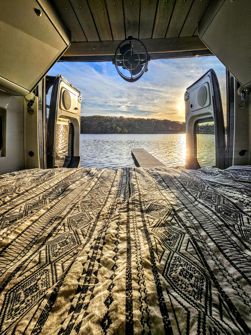 Picture 5/13 of a BRAND NEW 2025 Sprinter Campervans for sale for sale in Des Moines, Iowa
