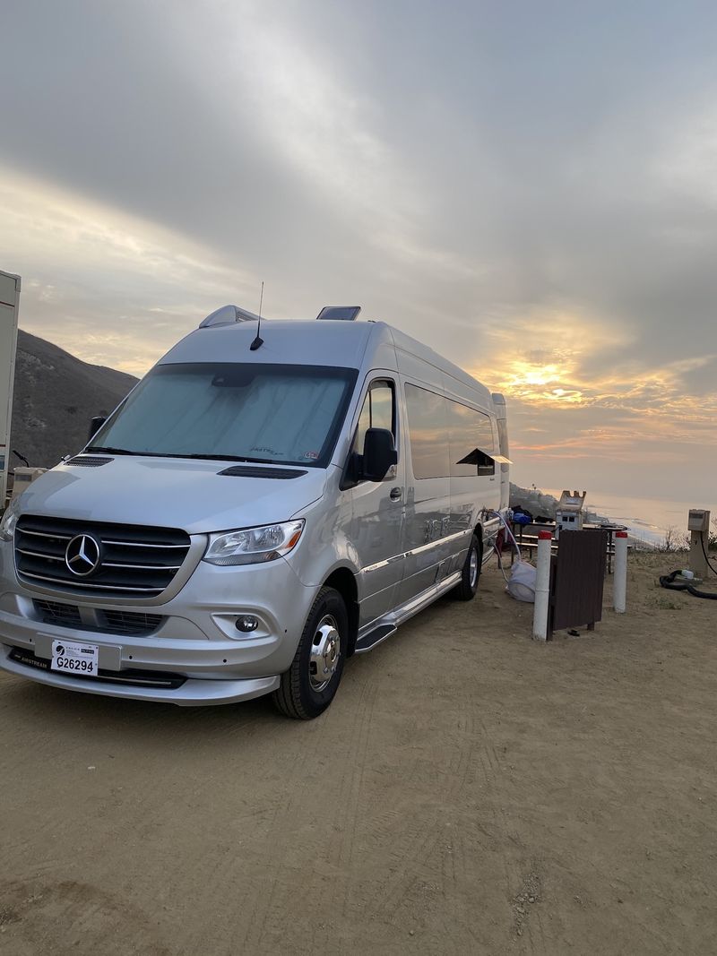 Picture 5/73 of a 2020 Airstream Grand Interstate  for sale in Palm Springs, California