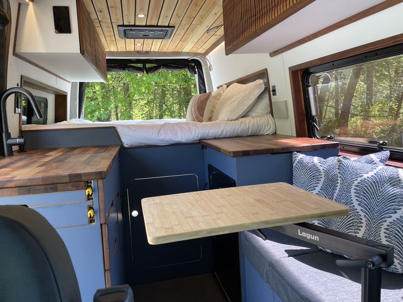 Picture 4/32 of a 2024 Mercedes Sprinter 144 AWD 5 year 100,000 mile Warranty for sale in West Linn, Oregon