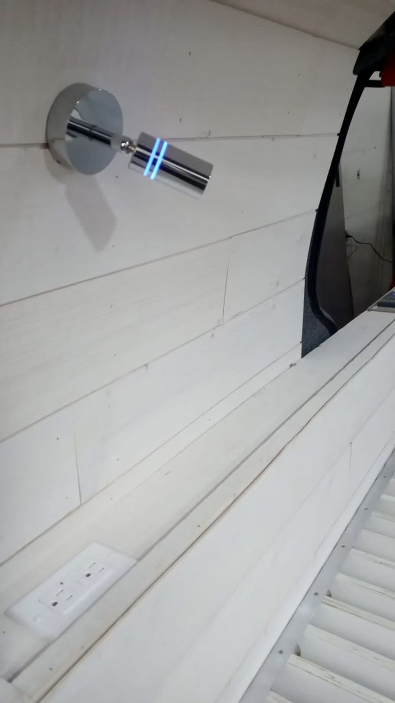 Picture 4/13 of a 2022 Ford Transit Connect XLT for sale in La Plata, Maryland