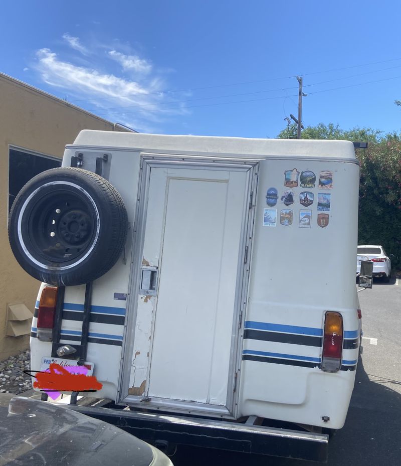 Picture 4/6 of a 1984 Toyota Chinook - RARE for sale in Davis, California