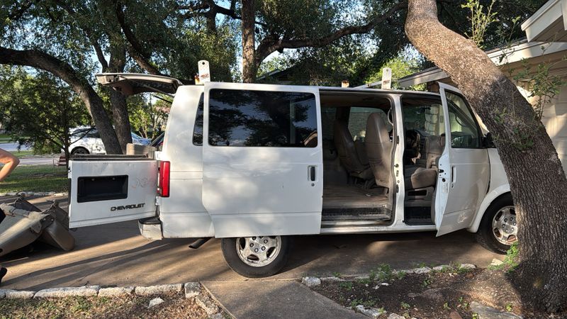 Picture 3/7 of a 2005 Chevy Astro AWD $6000 OBO for sale in Austin, Texas