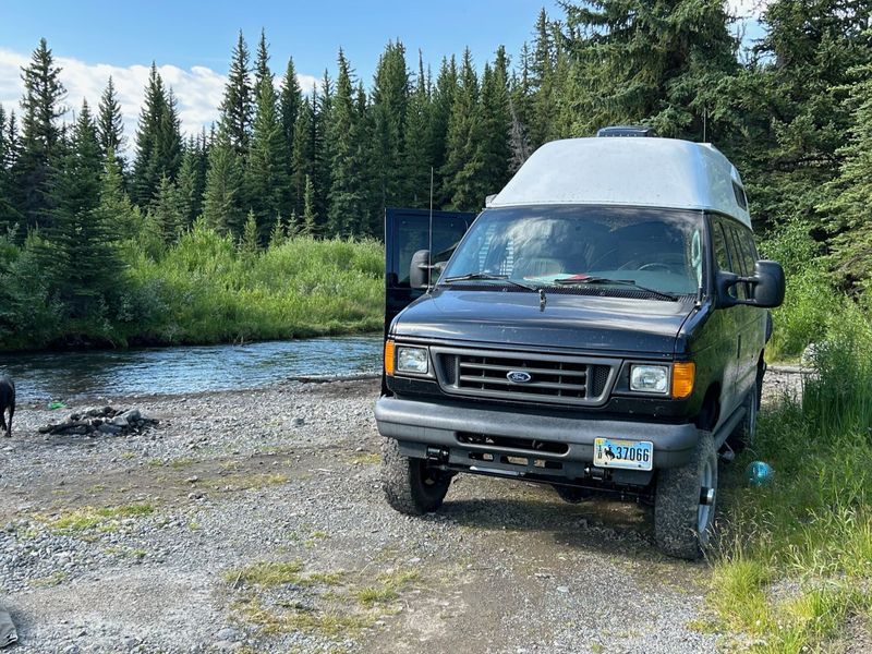 Picture 1/11 of a 2004 E350 Extended 4x4 Hi-top for sale in Lander, Wyoming