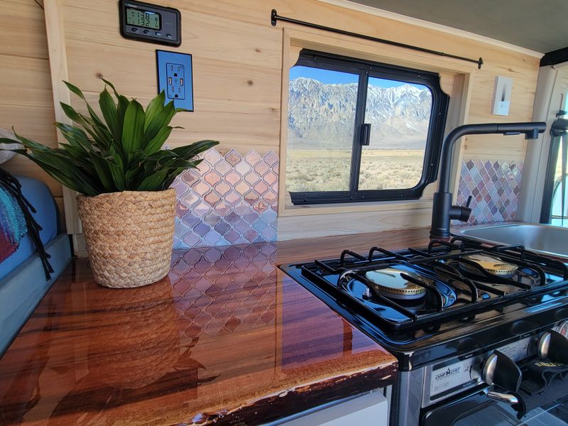 Picture 3/15 of a 2019 Off-Grid  Ram Promaster Beautiful 2022 Build 136wb  for sale in Bishop, California