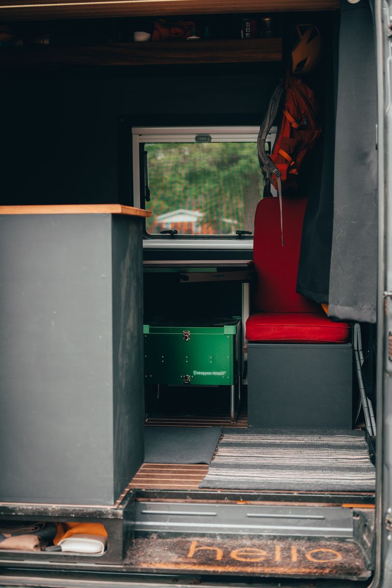 Picture 3/15 of a 2019 Sprinter 170 4x4 for sale in Hershey, Pennsylvania