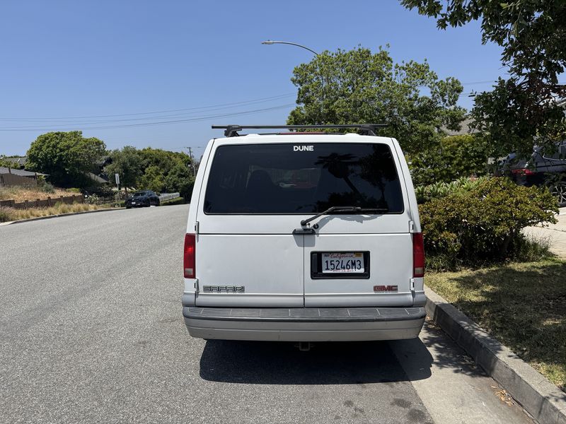Picture 5/19 of a 1999 GMC SAFARI for sale in Santa Monica, California