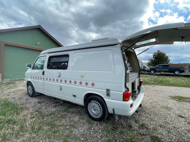 Picture 1/9 of a 2000 VW Euro Camper for sale in West Yellowstone, Montana