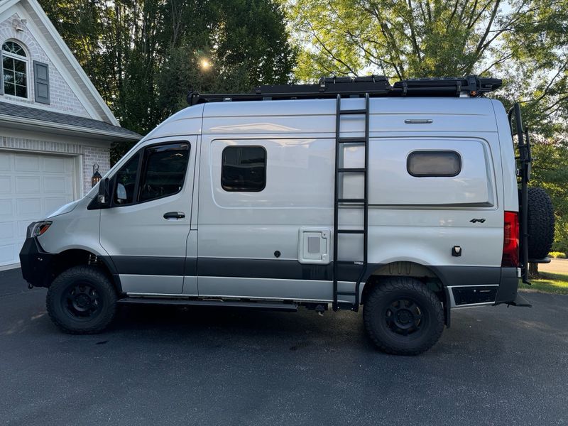 Picture 2/48 of a 2020 4x4 Winnebago Revel - LOADED!!! for sale in York, Pennsylvania