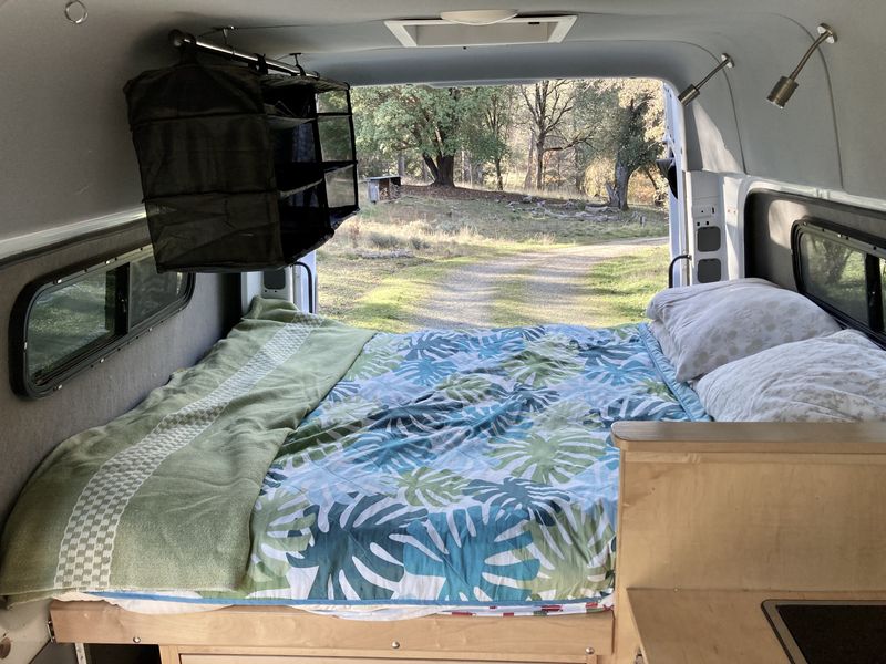 Picture 4/16 of a Mercedes Sprinter 2500 for sale in Nevada City, California