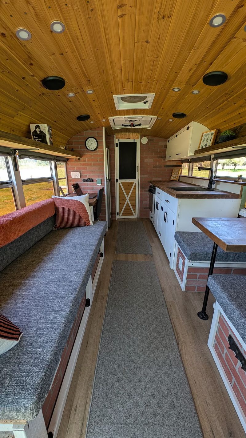 Picture 4/21 of a 2006 International School Bus - Skoolie Conversion for sale in Portland, Oregon