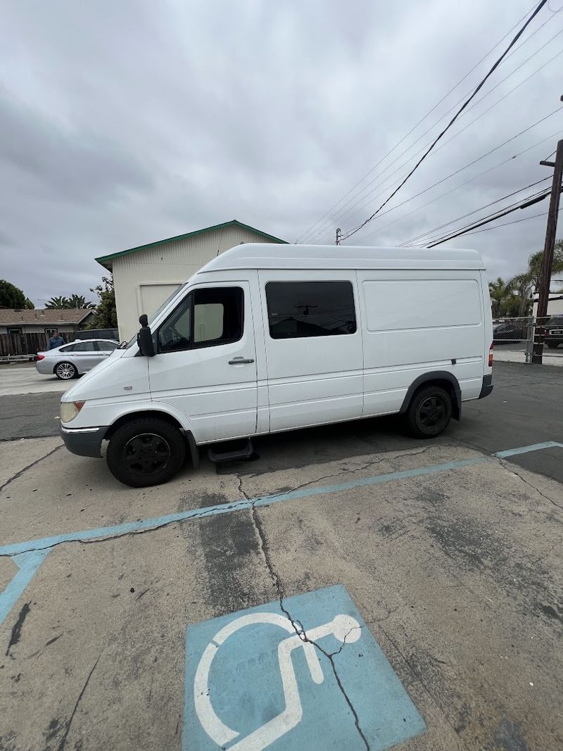 Picture 3/18 of a 2006  Sprinter Weekender 38K MILES, one owner for sale in Encinitas, California