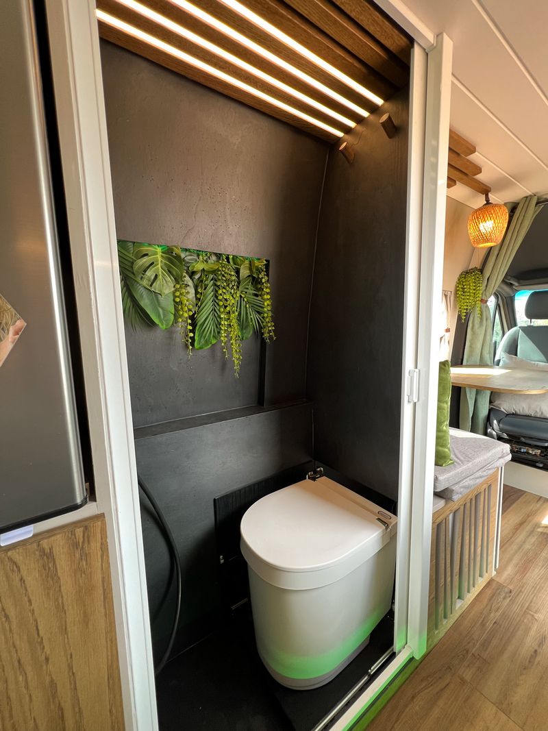 Picture 6/40 of a 4x4 Mercedes Sprinter with heated floors and tropical shower for sale in Los Angeles, California