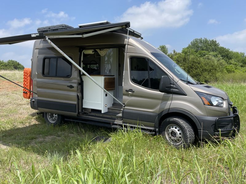 Picture 4/14 of a Ultimate Adventure Van with all the Comforts of Home for sale in Dallas, Texas
