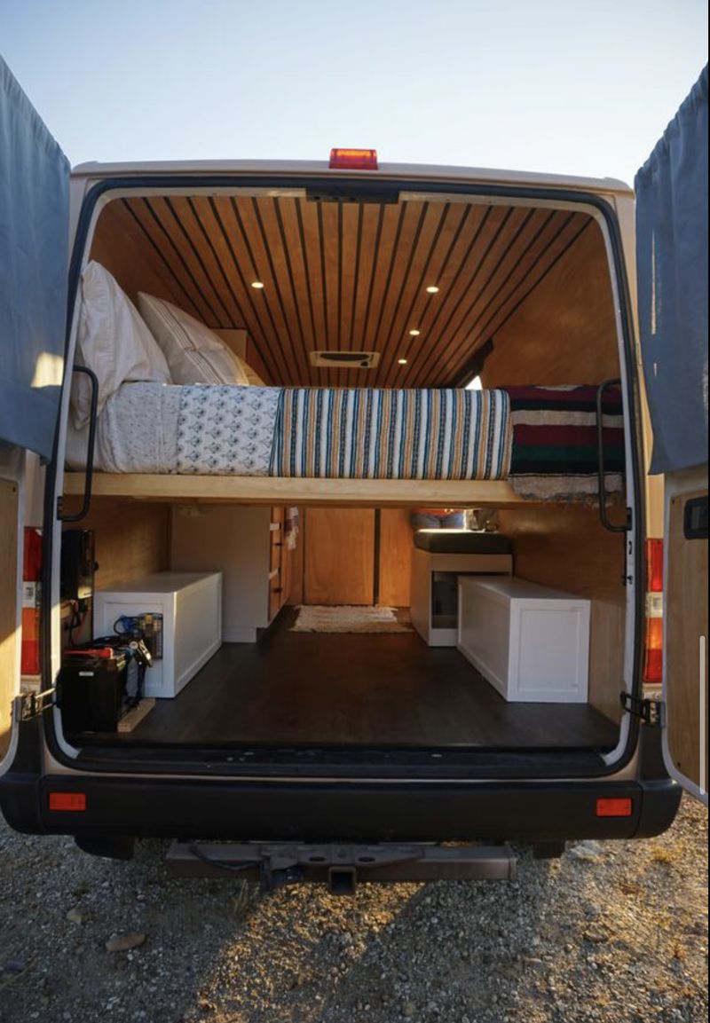 Picture 5/8 of a 2006 DODGE/MERCEDES SPRINTER for sale in Seattle, Washington
