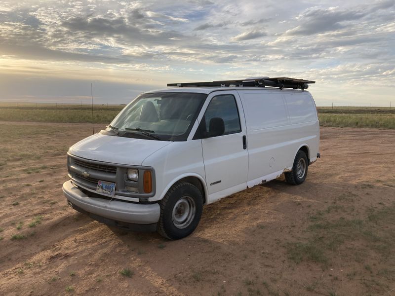 Picture 3/19 of a 1999 Chevrolet Express 1500 for sale in Laramie, Wyoming