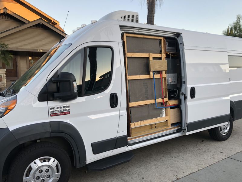 Picture 4/16 of a 2018 Ram Promaster 3500 for sale in Long Beach, California