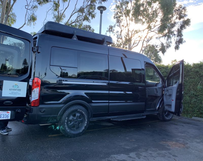 Picture 5/36 of a Ford Transit 350 XLT Converted Campervan Solar for sale in Santa Monica, California