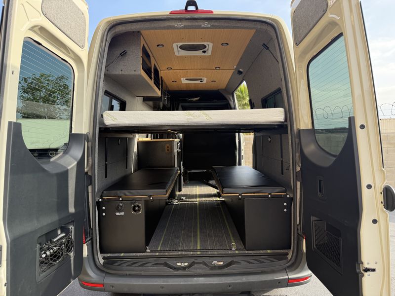 Picture 3/22 of a 2022 Vanworks Sprinter 4x4 Campervan for sale in Irvine, California
