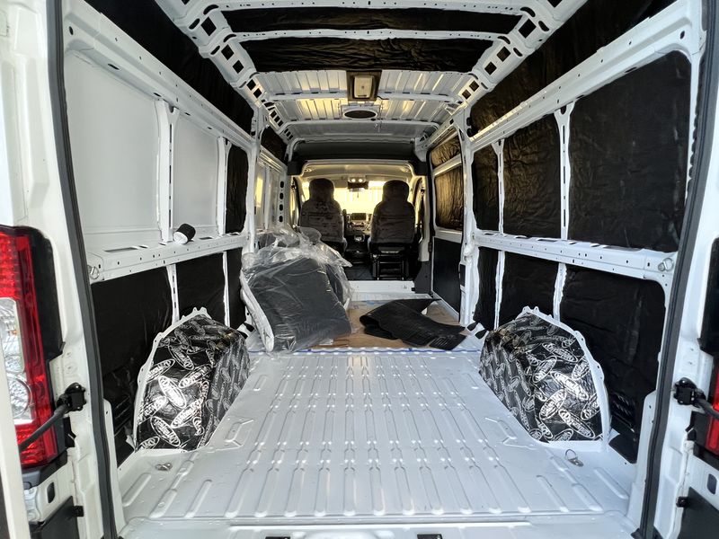 Picture 3/9 of a 2022 RAM ProMaster 159" High Roof | The Ultimate Starter Kit for sale in Prairie Village, Kansas