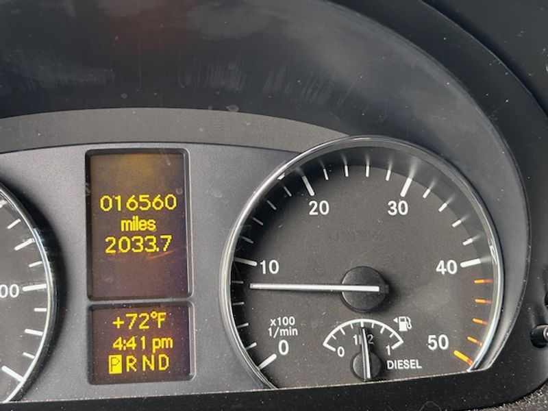 Picture 4/21 of a 2017 Mercedes Sprinter Van for sale in Sahuarita, Arizona