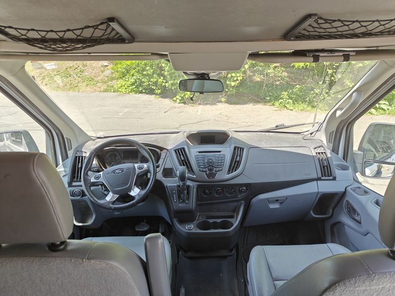 Picture 5/26 of a 2019 Transit 250 High Roof Extended AMPLE SEATING & STORAGE for sale in Albany, New York