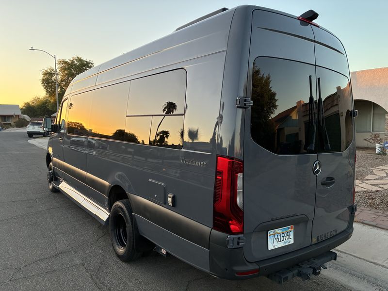 Picture 4/22 of a 2023 Coachman Galleria - Li3 lithium - 4x4 - 24a floor plan for sale in Albuquerque, New Mexico