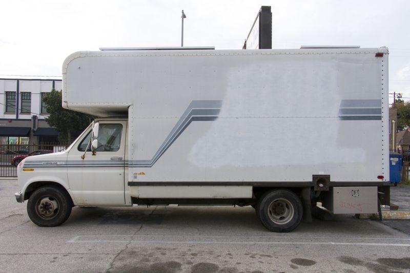 Picture 2/15 of a 1988 Ford E350 Box Truck THOW for sale in Los Angeles, California