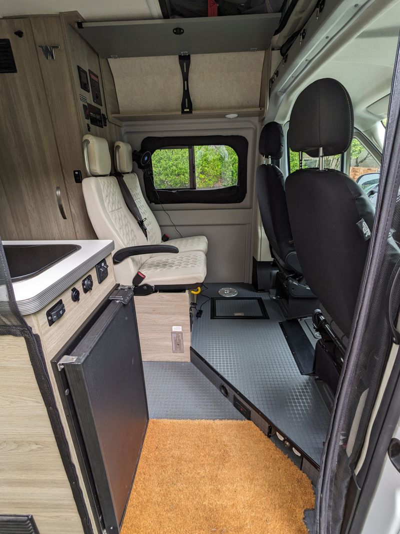 Picture 4/21 of a 2021 Winnebago Solis 59P, Ram Promaster 2500 for sale in San Francisco, California