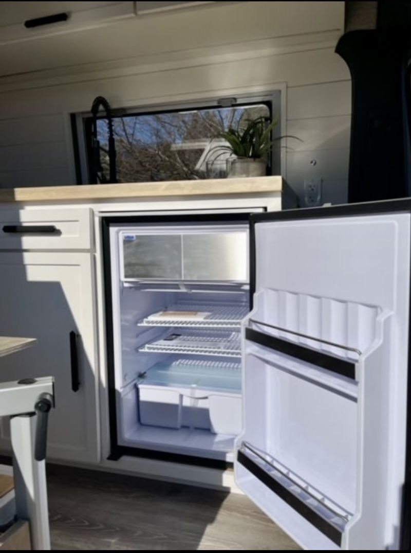 Picture 4/11 of a 2020 Luxury Sprinter Van 144WB  for sale in Phoenix, Arizona
