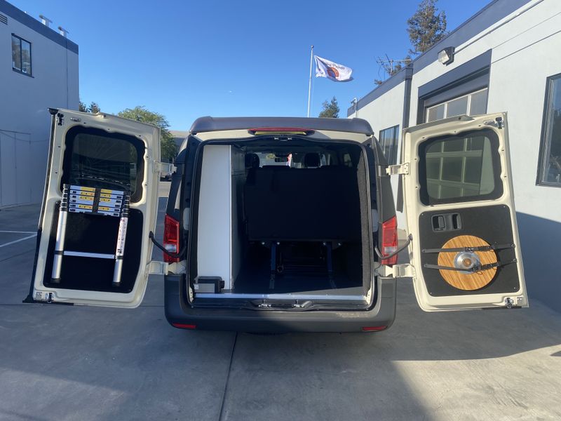 Picture 5/11 of a Mercedes-Benz 2022 Diverge metris cargo for sale in Redwood City, California
