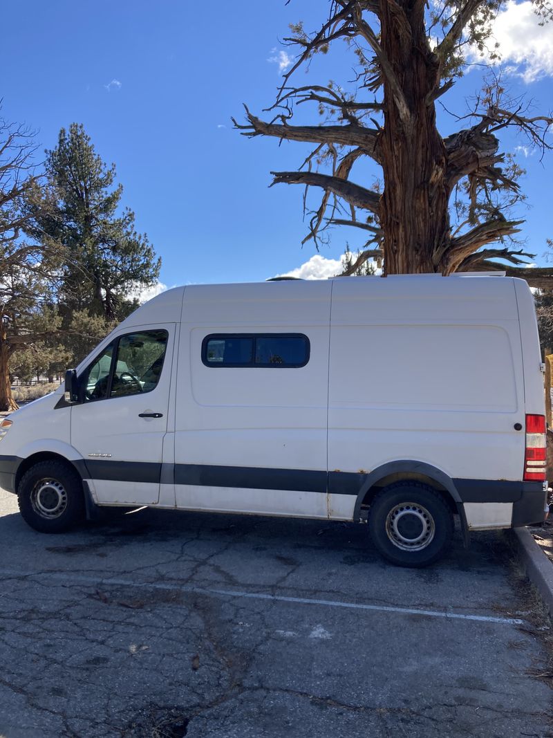 Picture 3/20 of a 2007 Dodge Sprinter 2500 for sale in Big Bear Lake, California
