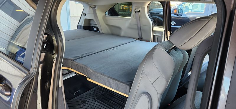 Picture 4/13 of a 2024 Toyota Sienna LE AWD Hybrid with Poptop for sale in Eugene, Oregon