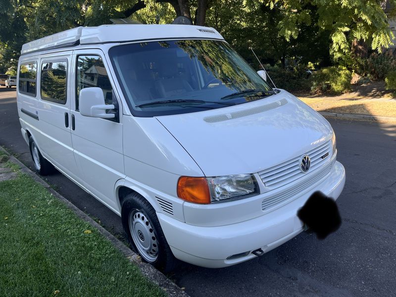 Picture 3/34 of a 2001 Eurovan Winnebago Full camper for sale in Portland, Oregon