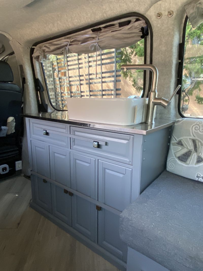 Picture 5/18 of a 2014 MB Sprinter 2500 Conversion Van for sale in Cochiti Lake, New Mexico