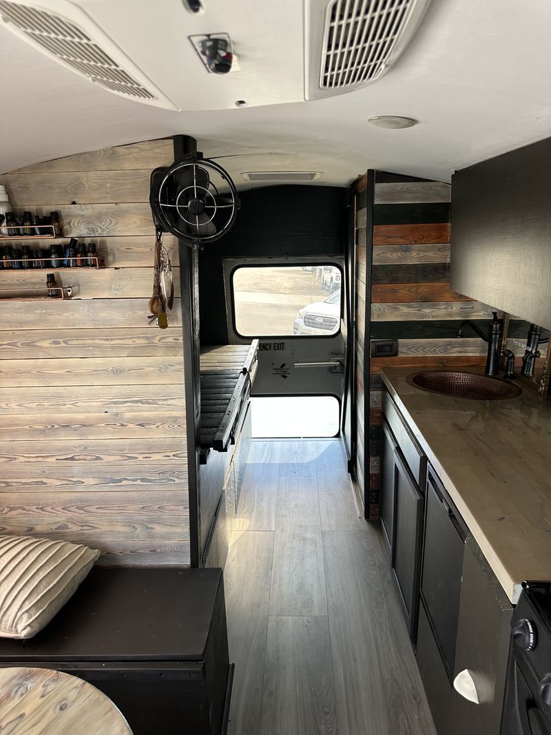 Picture 3/8 of a 1991 Chevy G30 skoolie for sale in Wildomar, California
