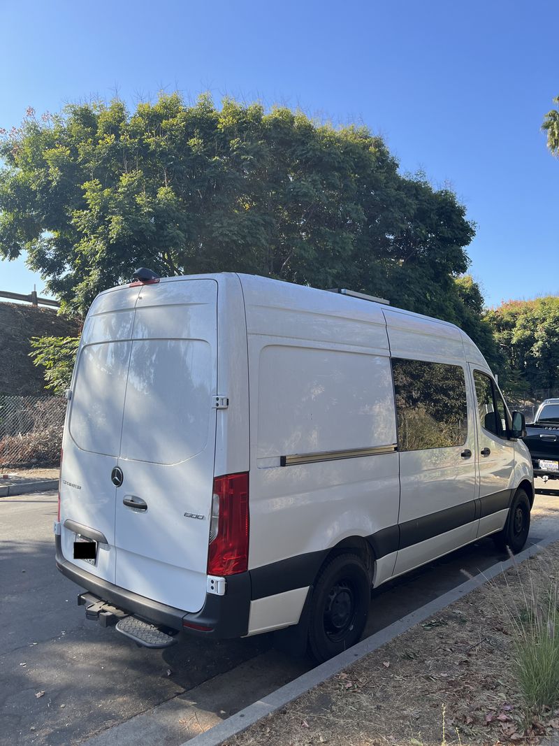 Picture 4/15 of a 2023 Mercedes-Benz Sprinter 1500 RWD Gas for sale in Los Angeles, California