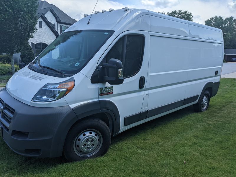 Picture 1/17 of a 2017 Dodge Promaster 2500 Camper Van for sale in Greer, South Carolina