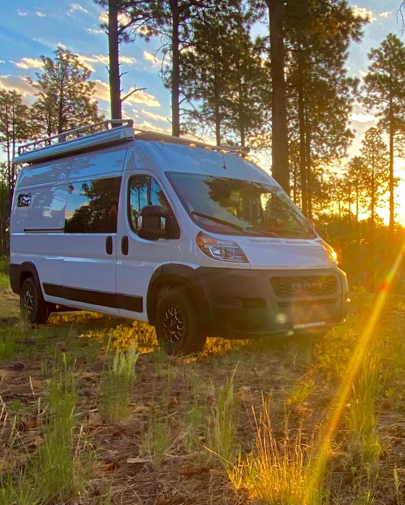 Picture 1/31 of a 2019 RAM PROMASTER 2500 HIGH TOP for sale in Moorpark, California