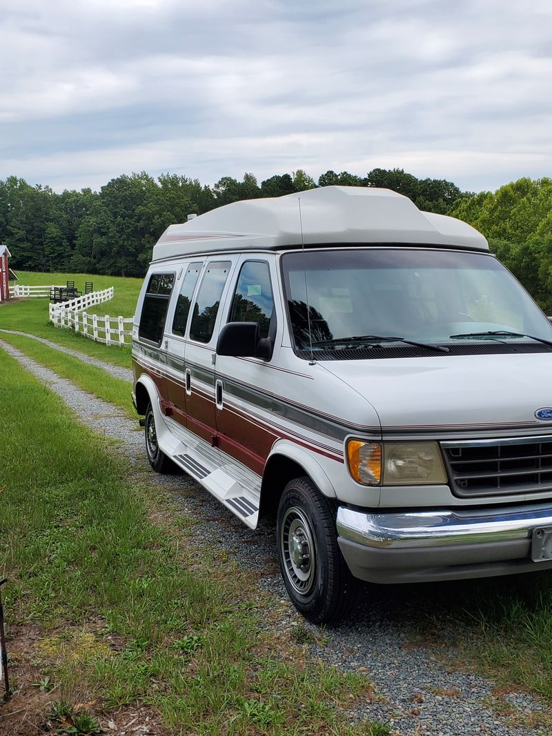 Picture 2/11 of a 1994 Coachman campervan  for sale in Carthage, North Carolina