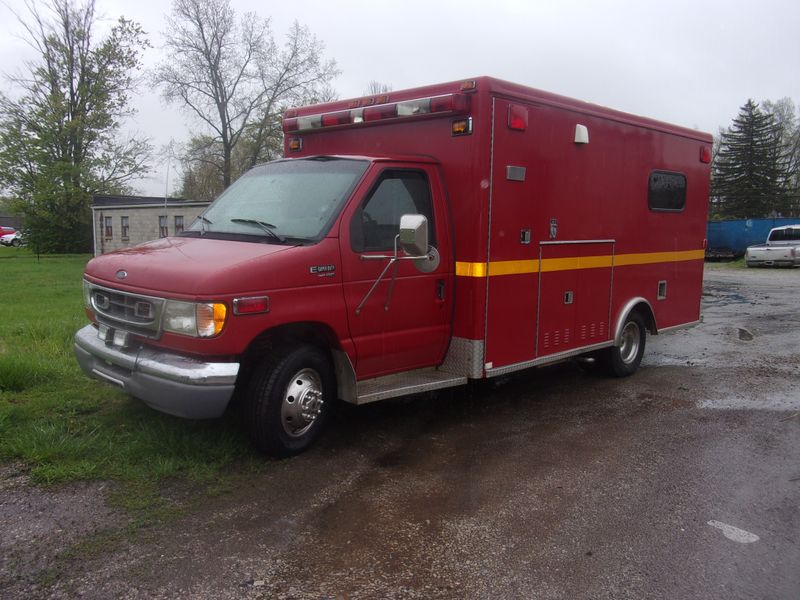 Picture 1/17 of a 1998 Ford E350 Ambulance RV Conversion for sale in Galion, Ohio