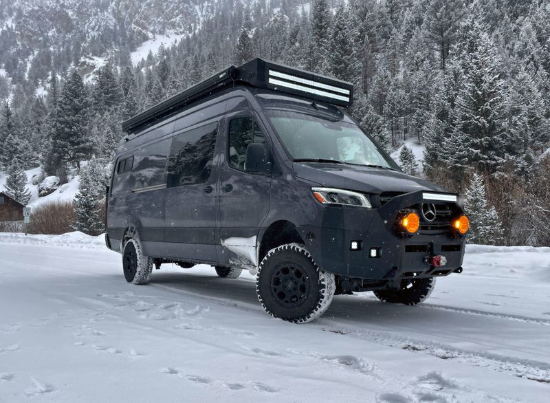 Picture 4/39 of a 4x4 Mercedes Sprinter Van for sale in Alamosa, Colorado