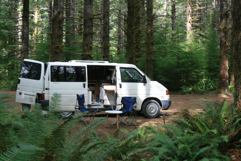 Picture 1/14 of a Volkswagen Transporter 1996 for sale in Los Angeles, California