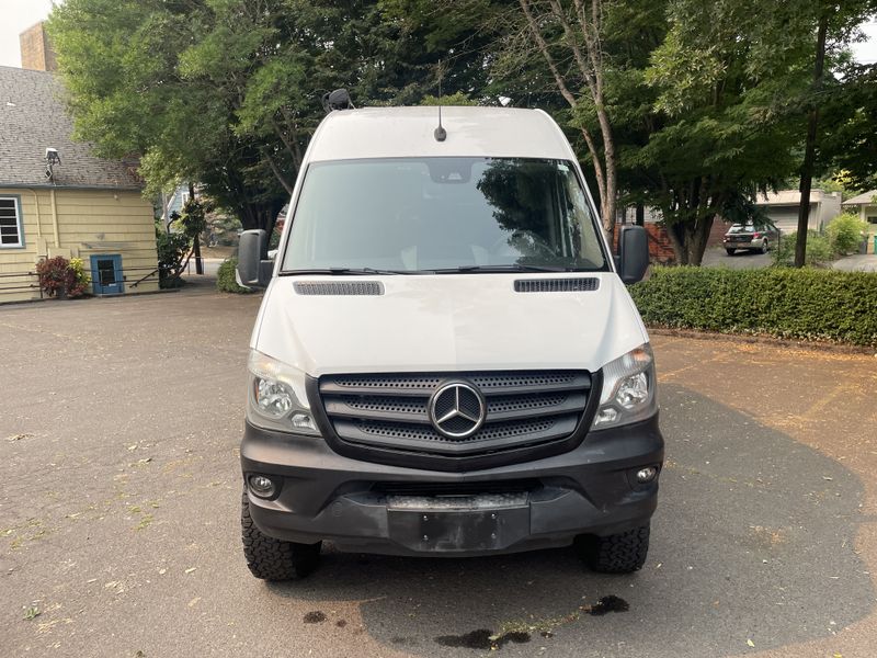 Picture 2/20 of a 2018 Mercedes-Benz SPRINTER 2500 4X4 Diesel High-top Camper for sale in Portland, Oregon